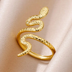 Queen Cobra Rings