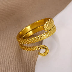 Queen Cobra Rings