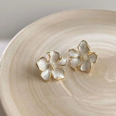 Petal Kiss Earrings