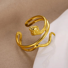 Queen Cobra Rings