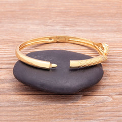 Cleopatra’s Coil