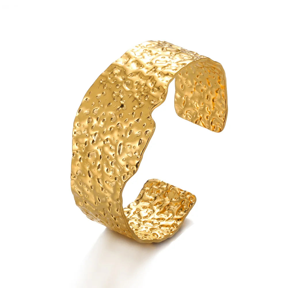 Dynasty Cuff