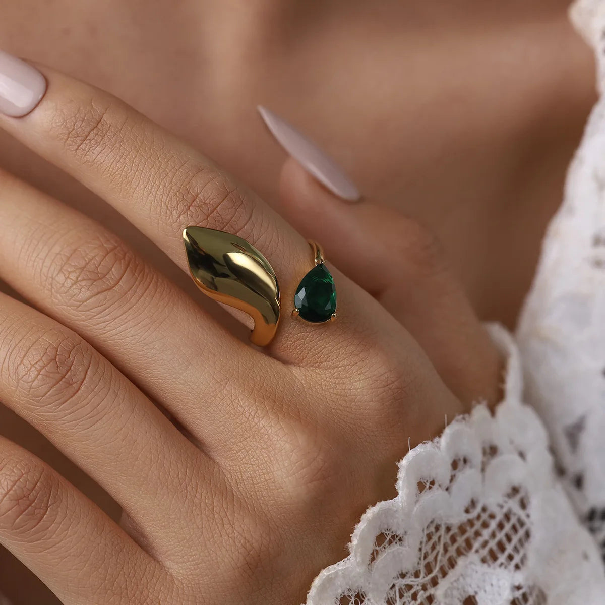 Emerald Bloom Ring