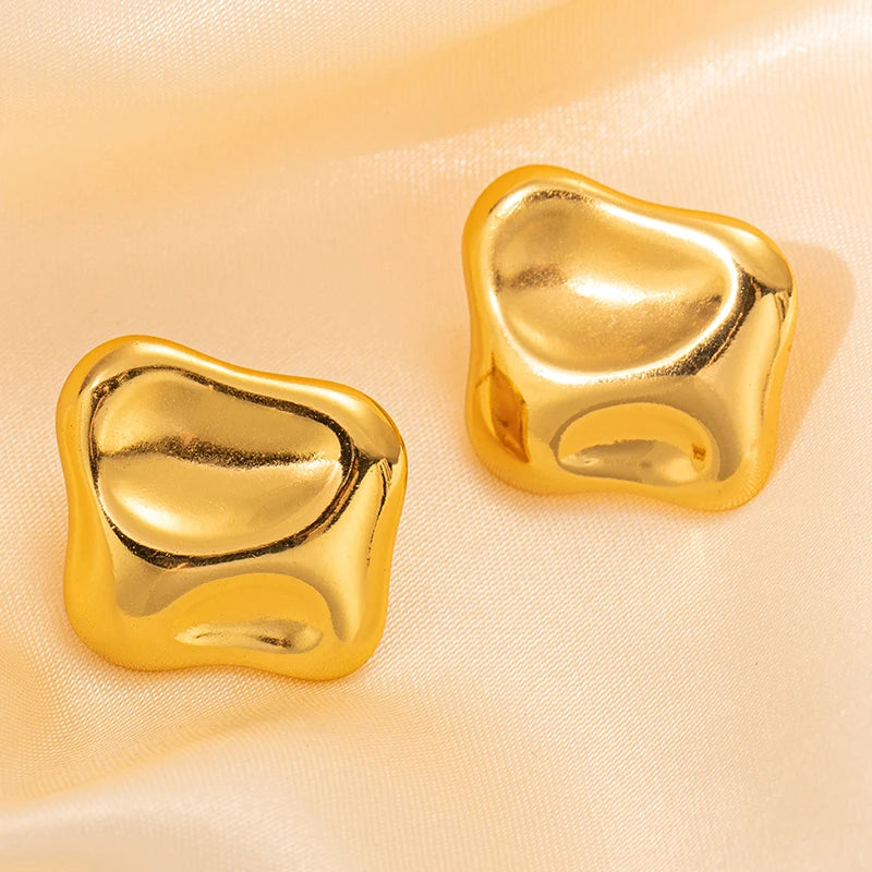 Sculptura Trio  The Atlas Ring