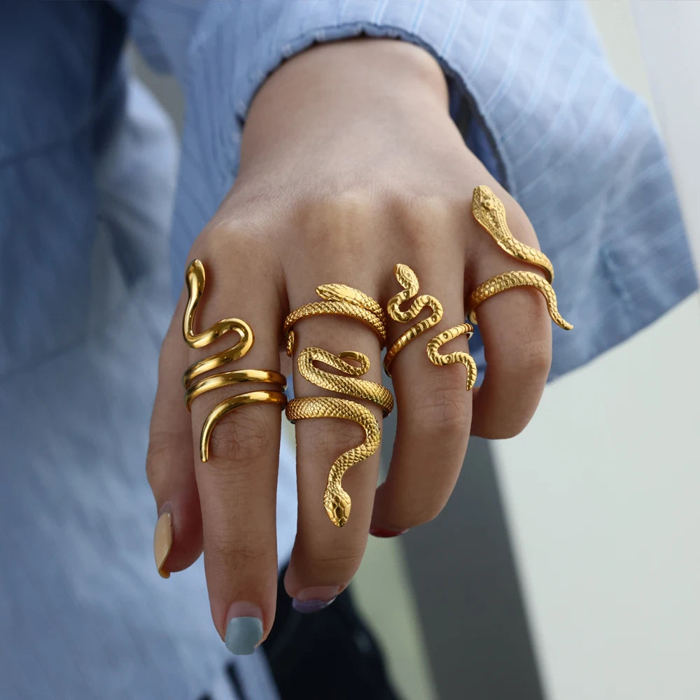 Queen Cobra Rings