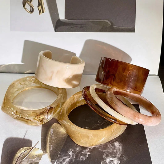 Artisan Maré Bangle