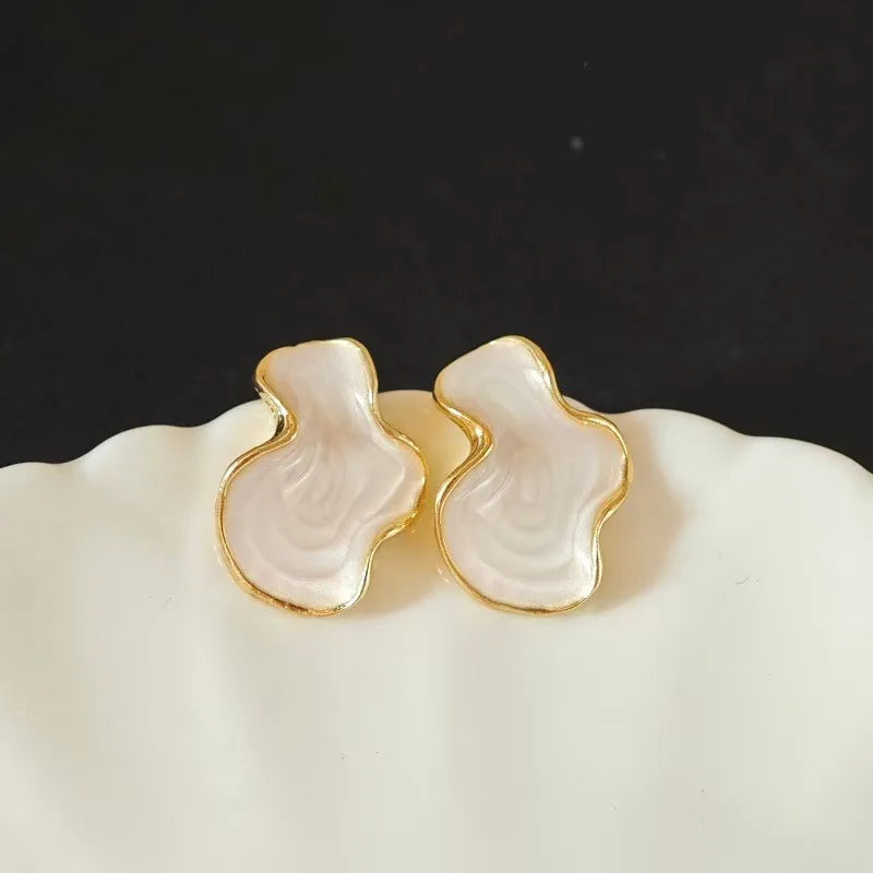 Silk Wave Studs