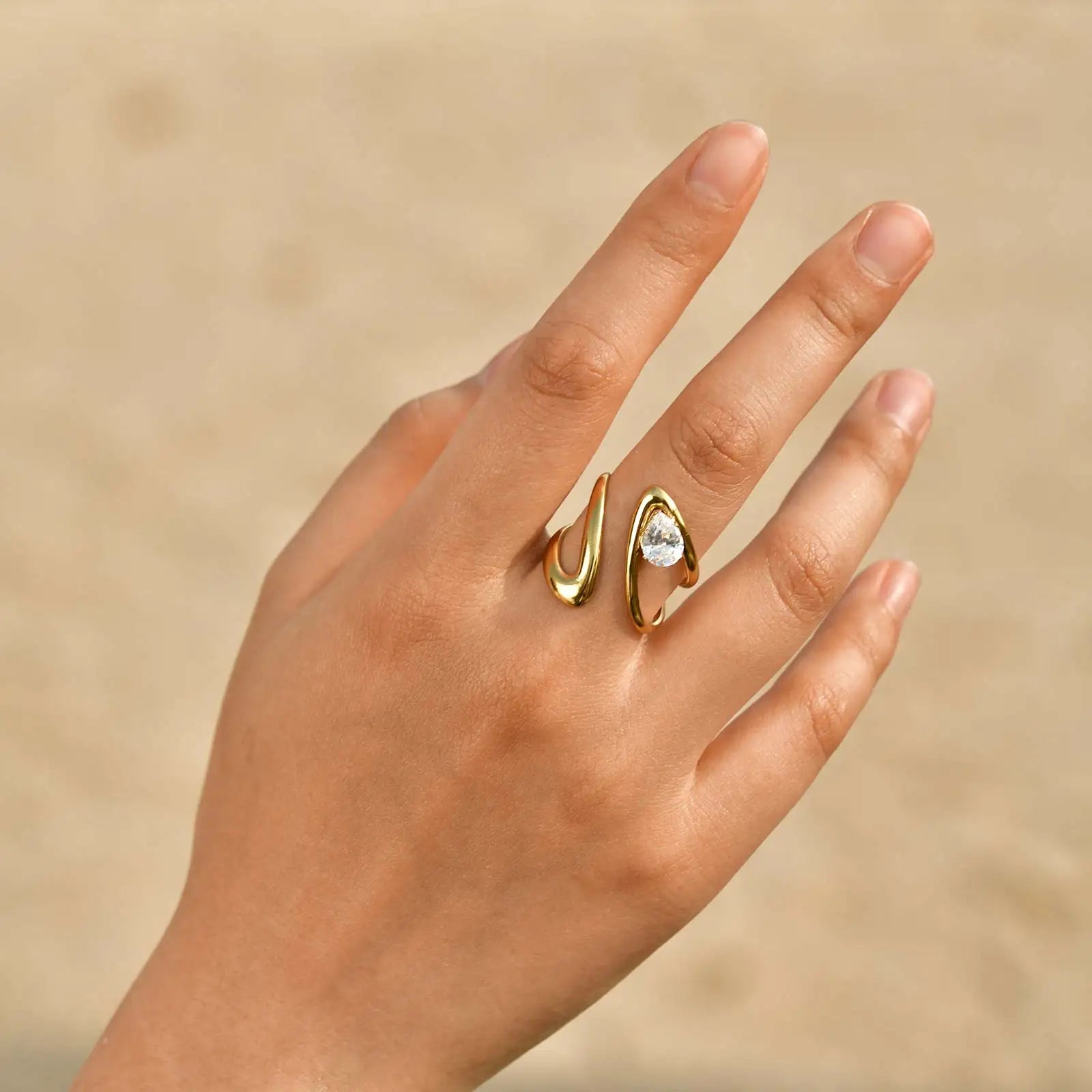 Waves of Light Ring