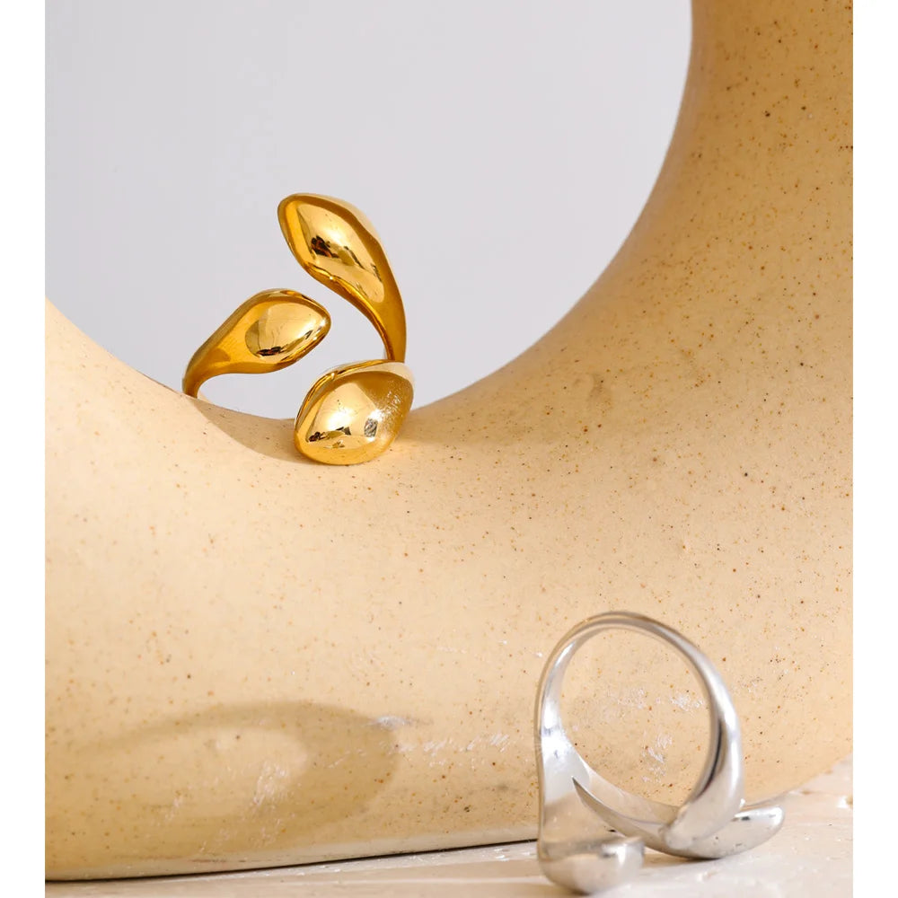 Opus Gold Ring
