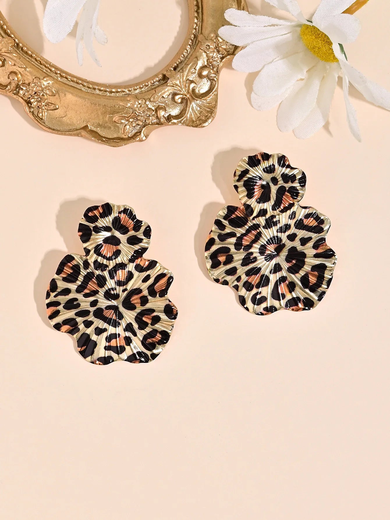Haute Leopard Circles