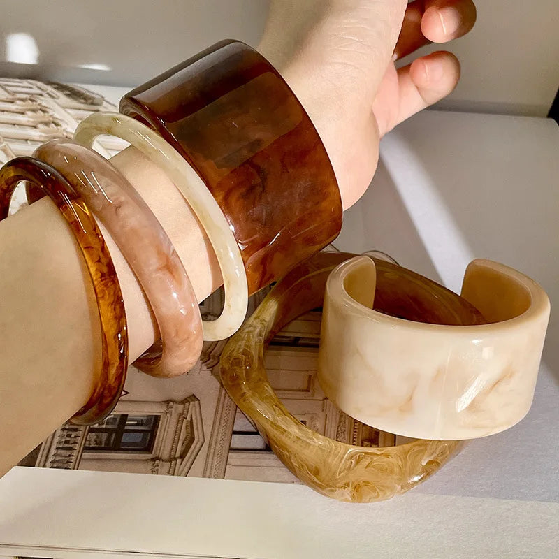 Artisan Maré Bangle