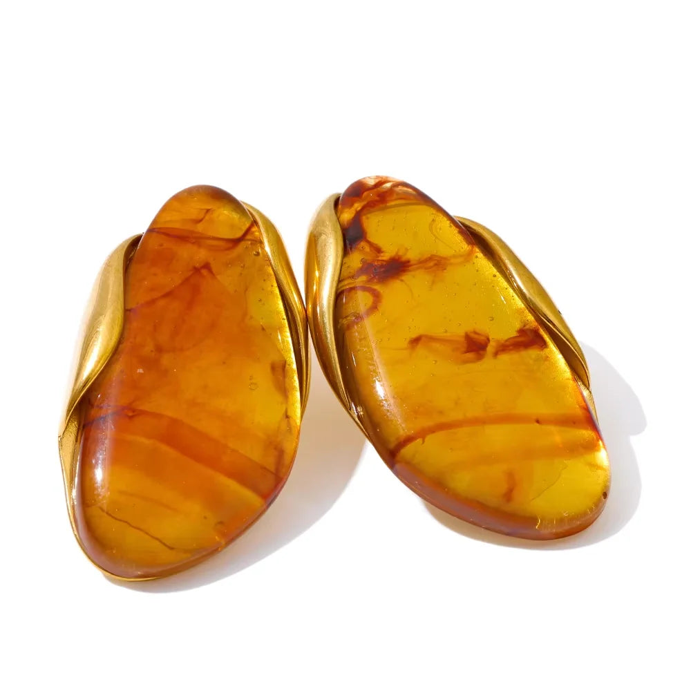 Icon Curve Ring