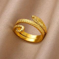 Queen Cobra Rings