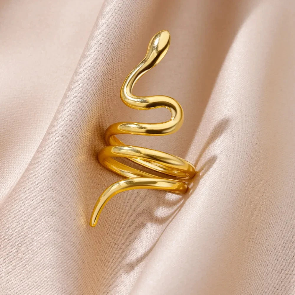 Queen Cobra Rings