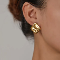 Sculptura Trio  The Atlas Ring