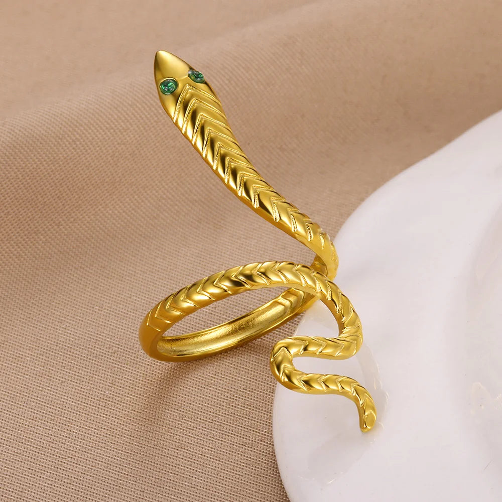 Queen Cobra Rings