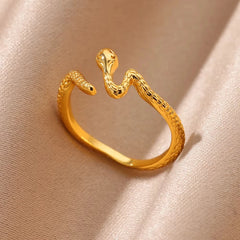 Queen Cobra Rings