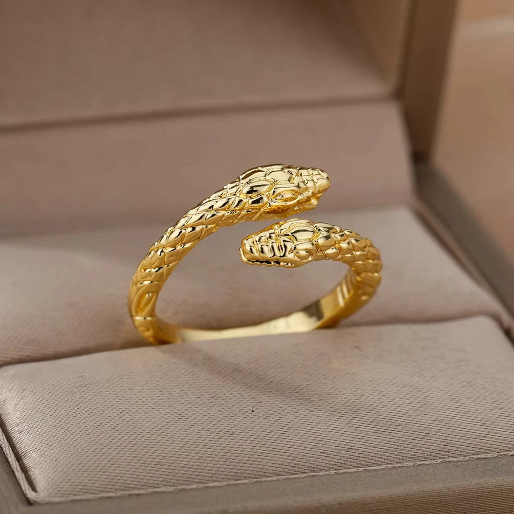 Queen Cobra Rings