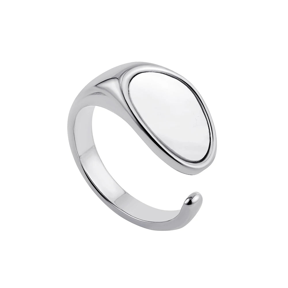 Vogue Form Ring