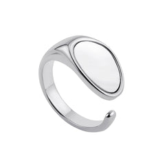 Vogue Form Ring