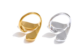 Opus Gold Ring