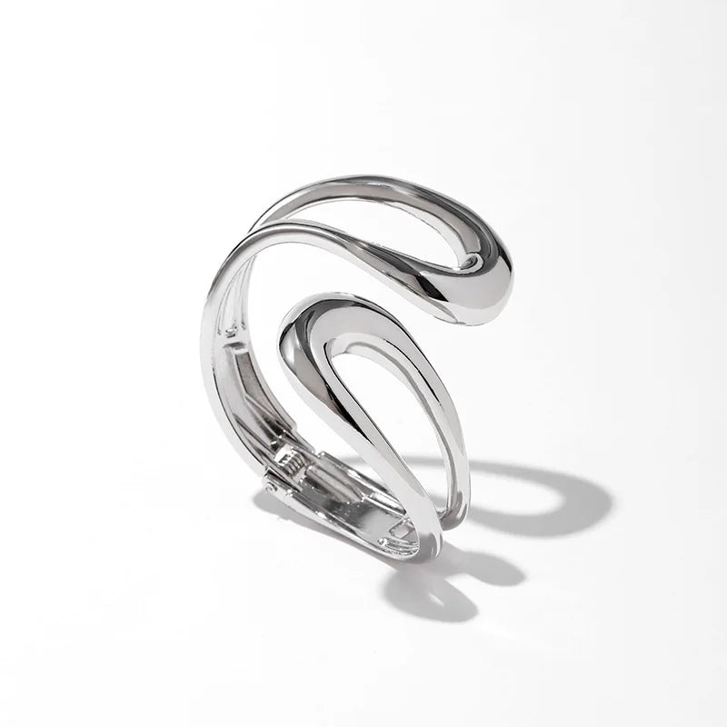 Contour Clasp Bracelet