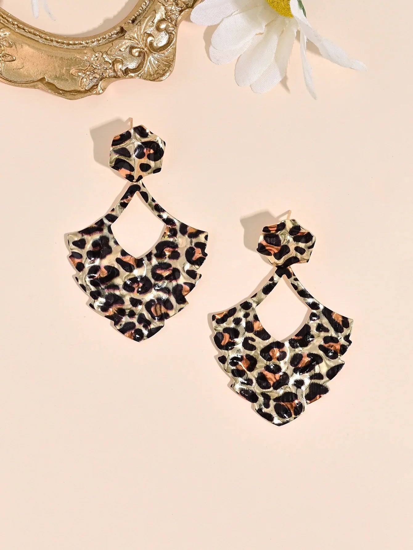 Haute Leopard Circles