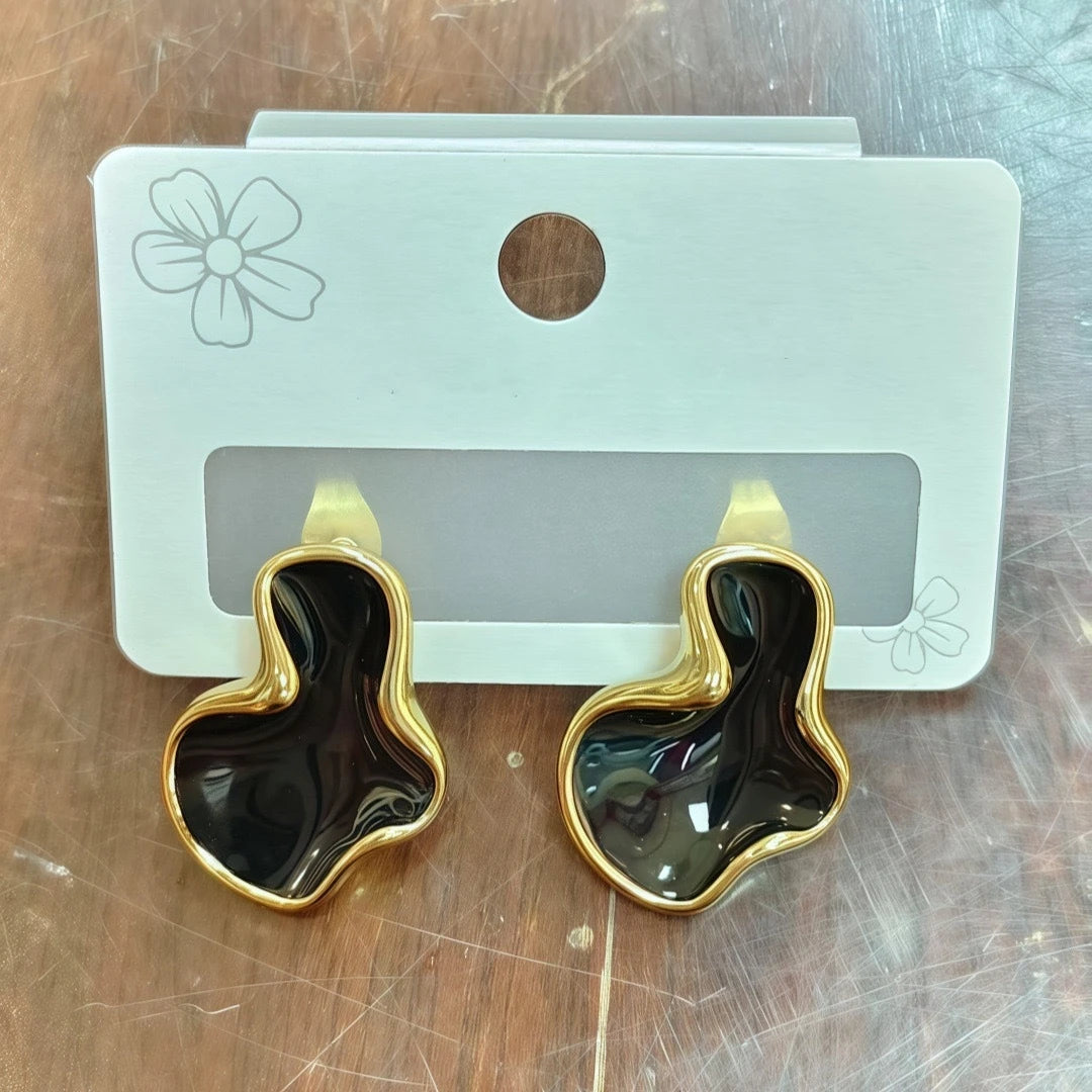 Silk Wave Studs