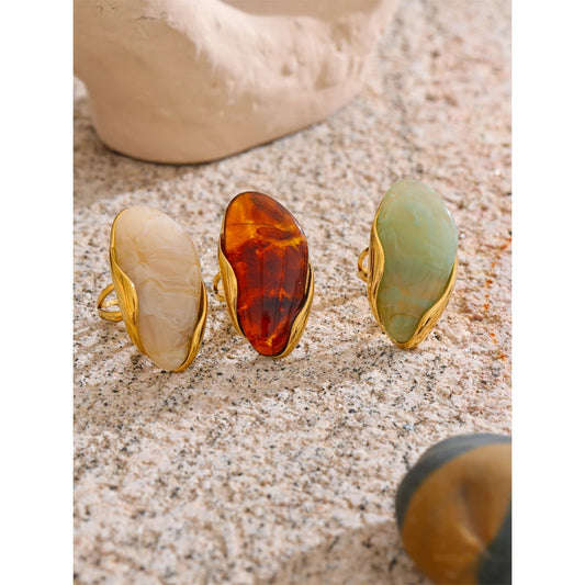 Icon Curve Ring