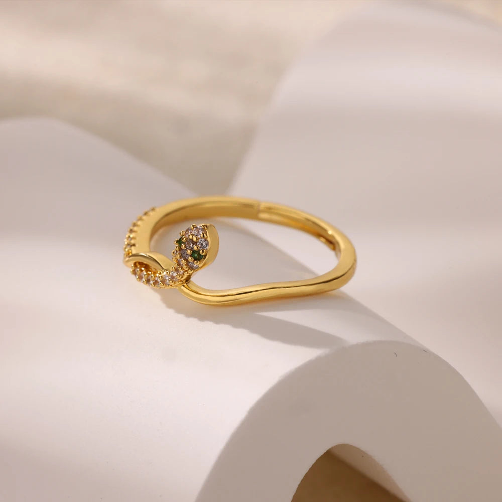 Queen Cobra Rings