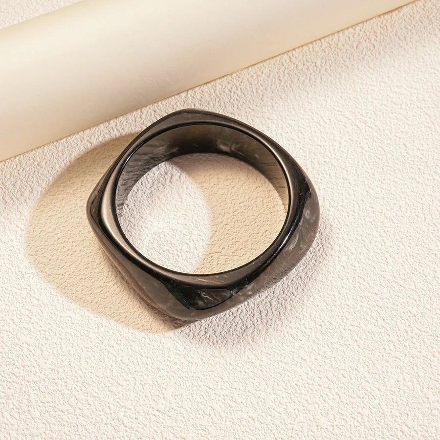 Artisan Maré Bangle