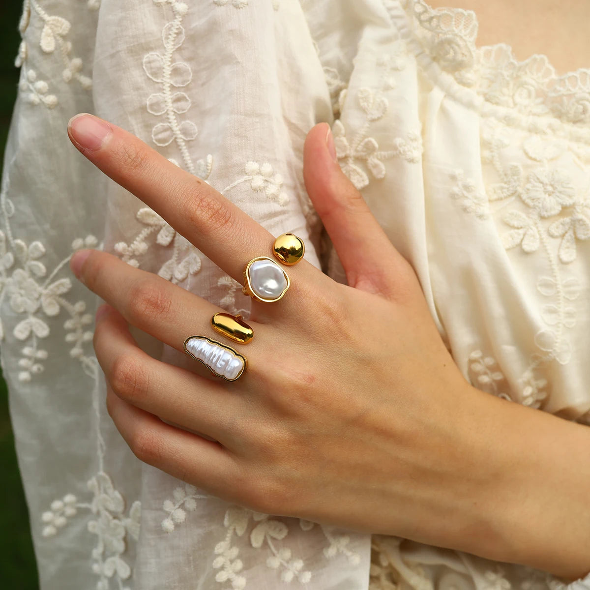 Sculpted Harmony Ring