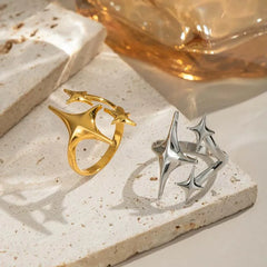 Nova Spike Ring