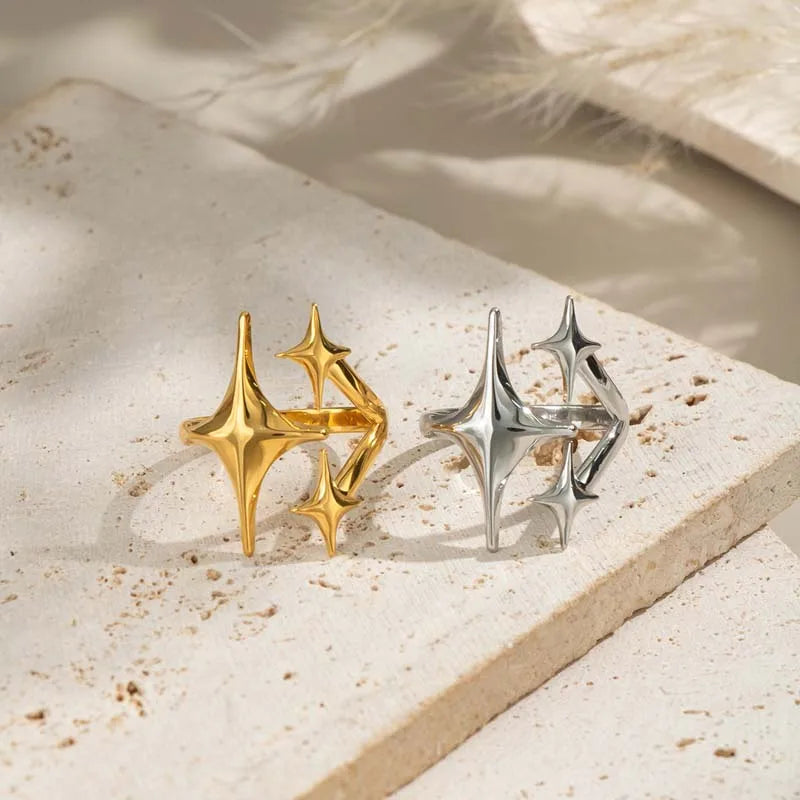 Nova Spike Ring